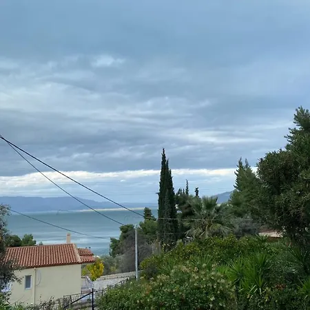 Asproneri Beach, Villa