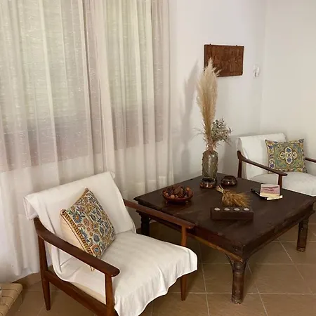 Villa Asproneri Beach, *