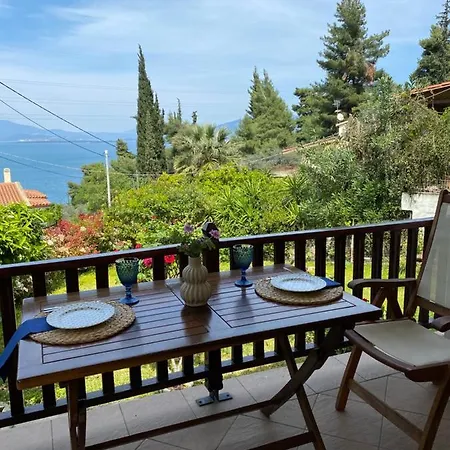 Asproneri Beach, Villa