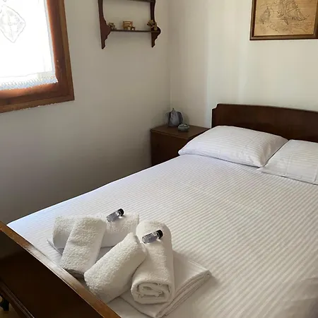 Villa Asproneri Beach, *
